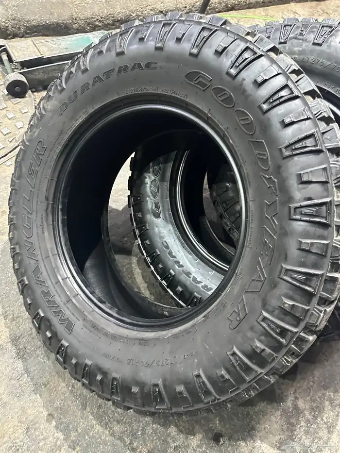 كفرات نص حجري جودير مقاس 275 70 18 10