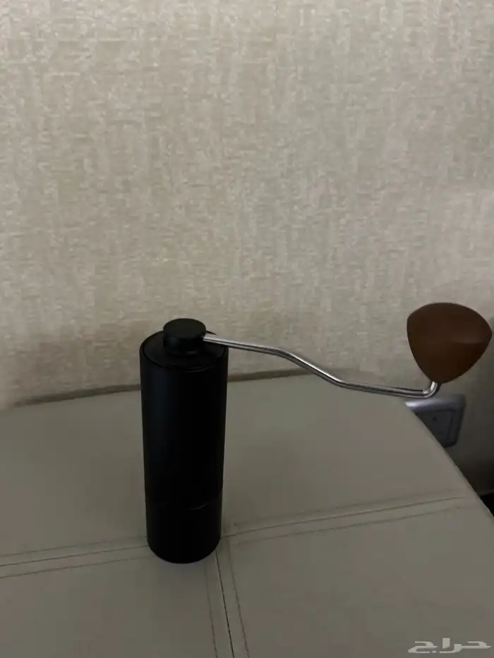 مطحنة قهوة v60 يدوية 0