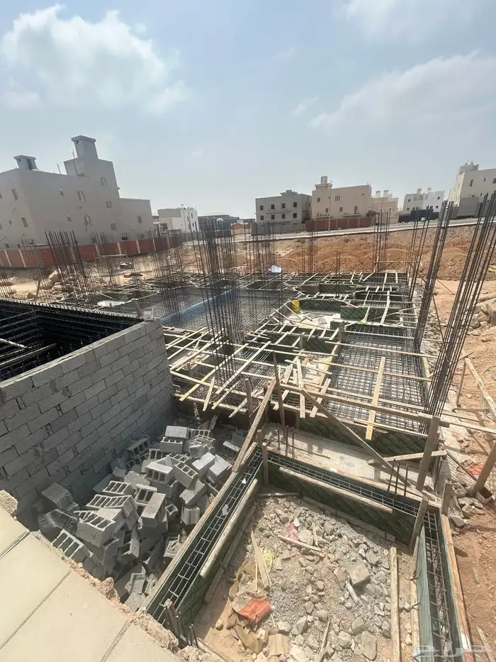 مقاول مصنعيه و عظم و تشطيبات 0