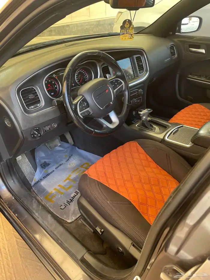 تشارجر V8 2016 Rt 16