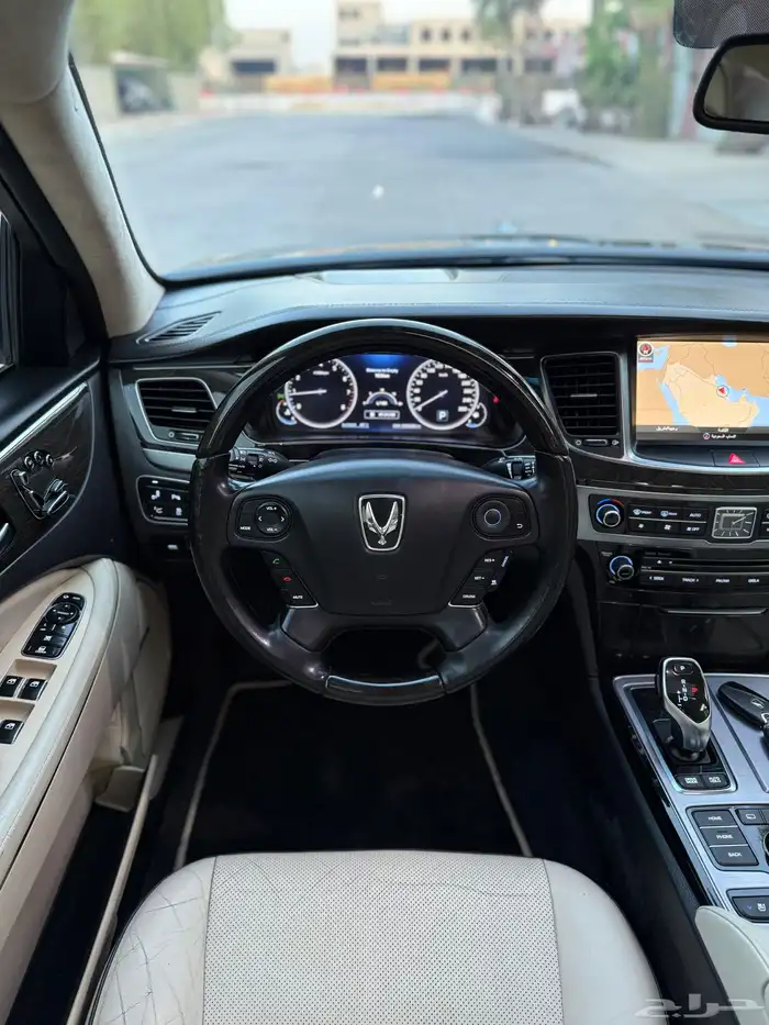 سنتنيال V8 فل كامل قمة النظافة ممشى قليل 26