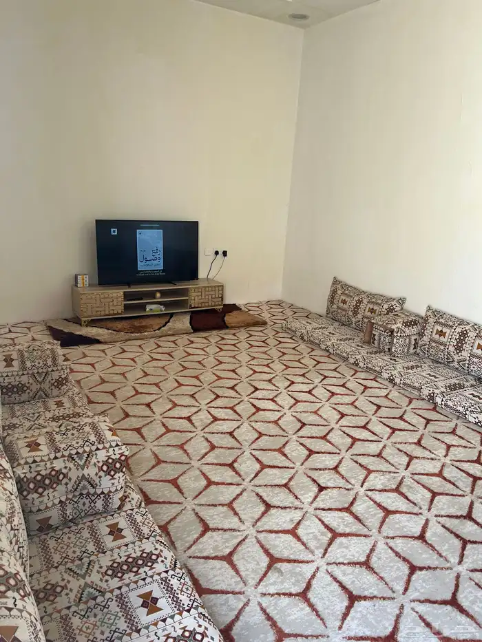 استراحة مؤثثة للايجار حي الخير 3312 ب 6