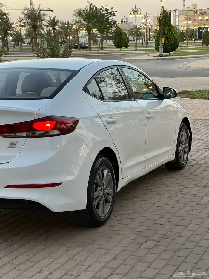 النترا مديل 2017 مكينة 2000 1