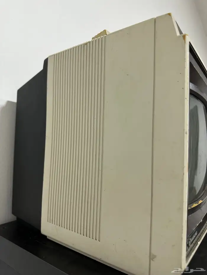 تلفزيون قديم سامسونج تراثي 4