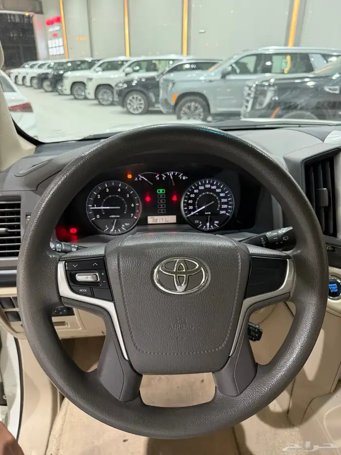 لاندكروزر GX.6 سلندر 2021 9