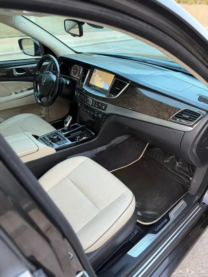 سنتنيال V8 فل كامل قمة النظافة ممشى قليل 15