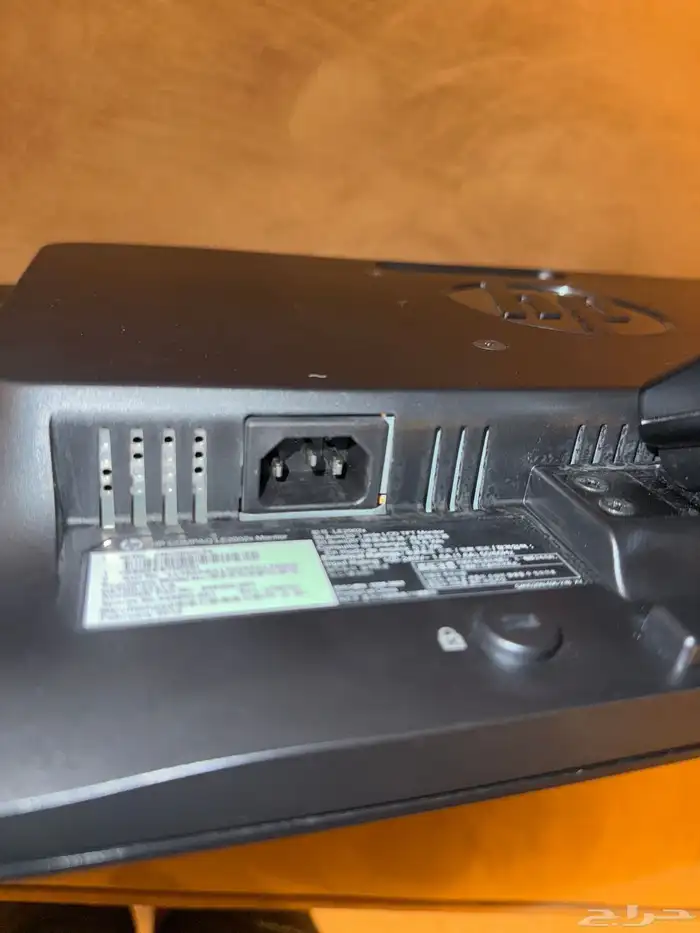 شاشه hp 17 إنش 2