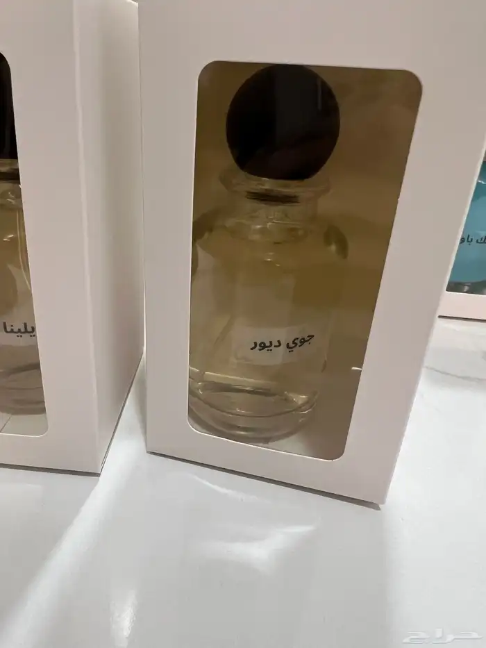 عرض على عطور 100 مل حسب الطلب الروايح والاستيكر 4