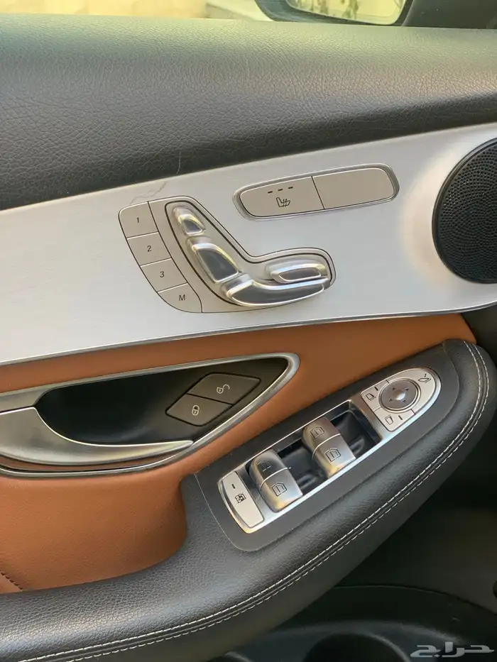 مرسيدس GLC 200 4MATIC 2021 30