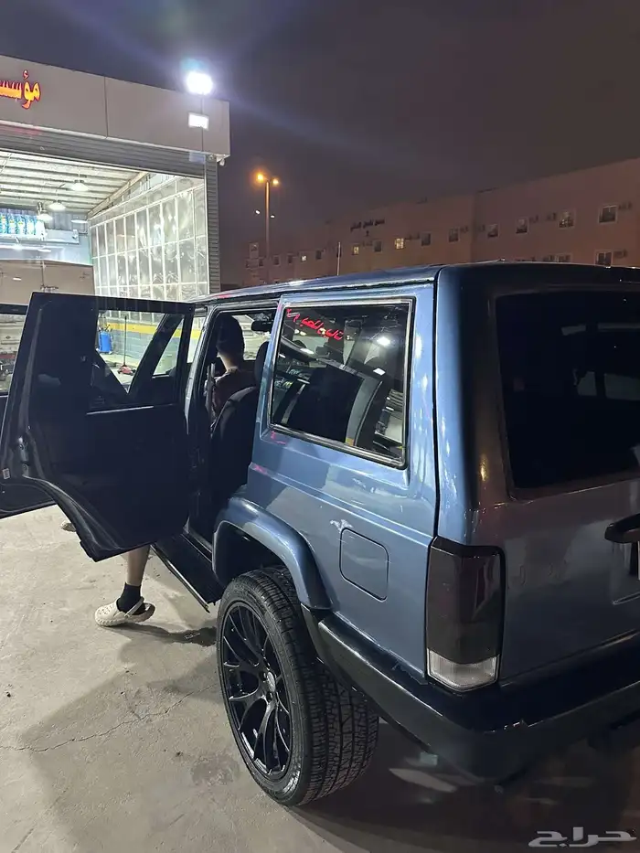جيب شروكي 99 للبيع او البدل 7
