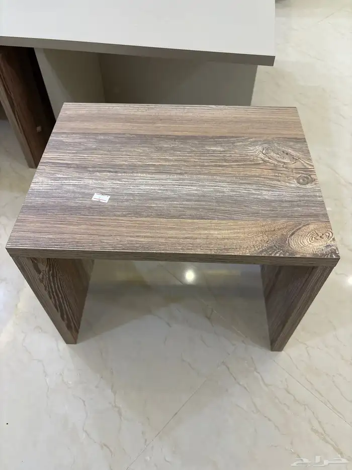 طاولات خدمة 1