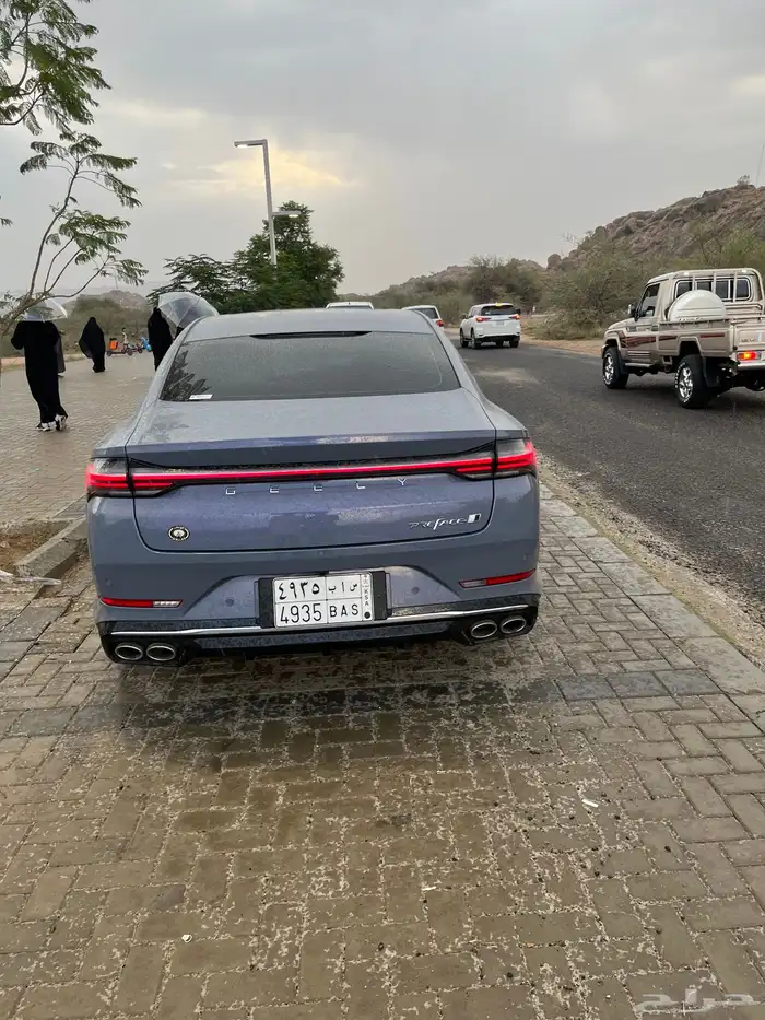 جلي بريفيس 2025 لون بنفسجي غامق 3
