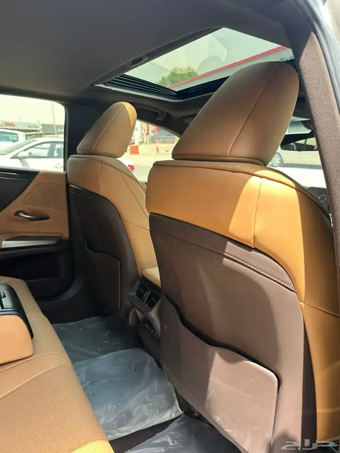 لكزس ES 350 2021 الكويت وارد الساير تيتانيوم 20