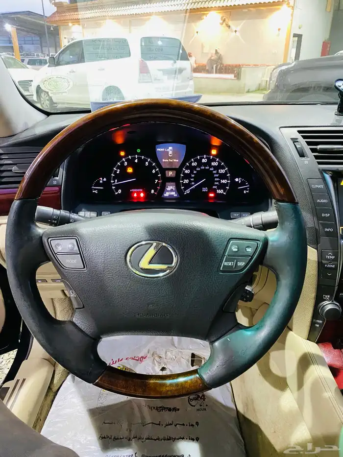 لكزيس LS470. 2009 14