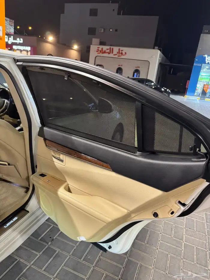 لكزس اي اس 350 مديل 2015 dd فل كامل المالك الاول 14