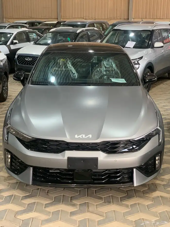 كيا k5 2025 فل كامل GT-LINE رصاصي تيتانيوم 2
