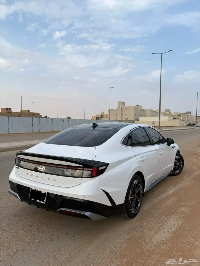 للبيع سوناتا كمفورت 2024 2