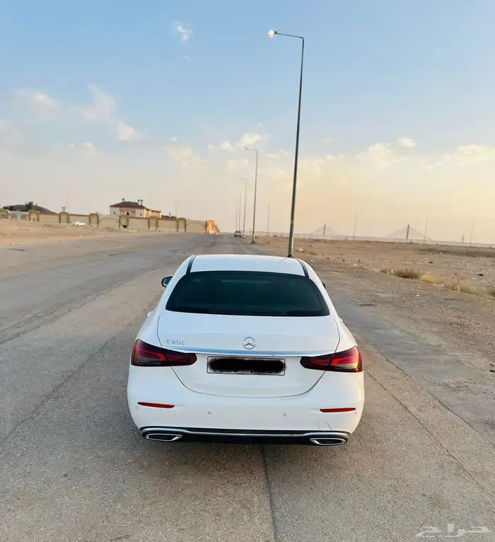 مرسيدس E200 موديل 2022 6