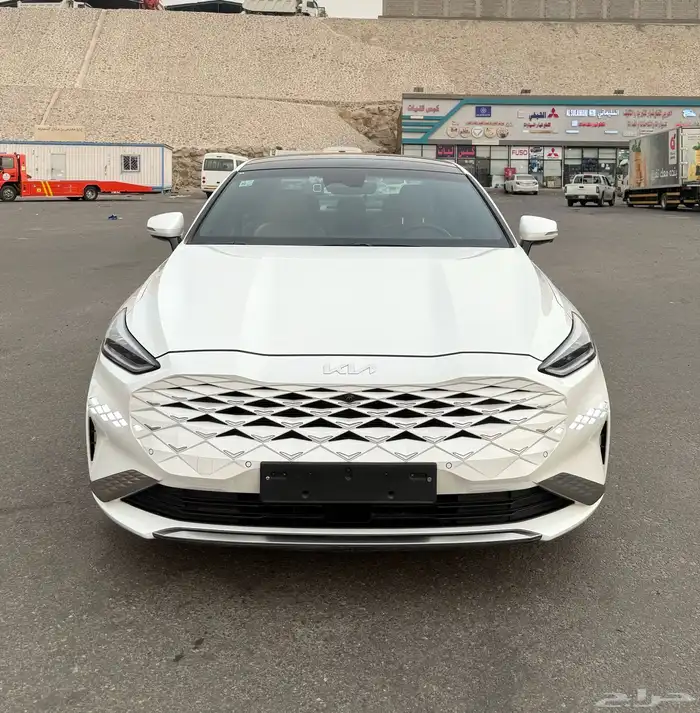 كيا K8 2022 ( بنزين ) فل كامل اعلى نوع شبه جديدة للبيع 1