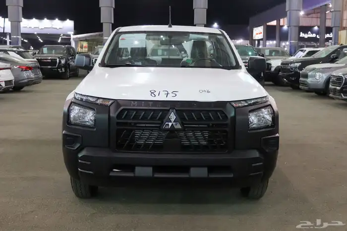 ميتسوبيشي L200 غمارة ديزل موديل 2024 بسعر 71.300 1