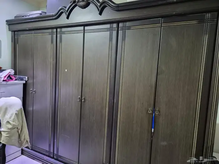 اثاث جلسه وسرير ودواليب وطاولات 1