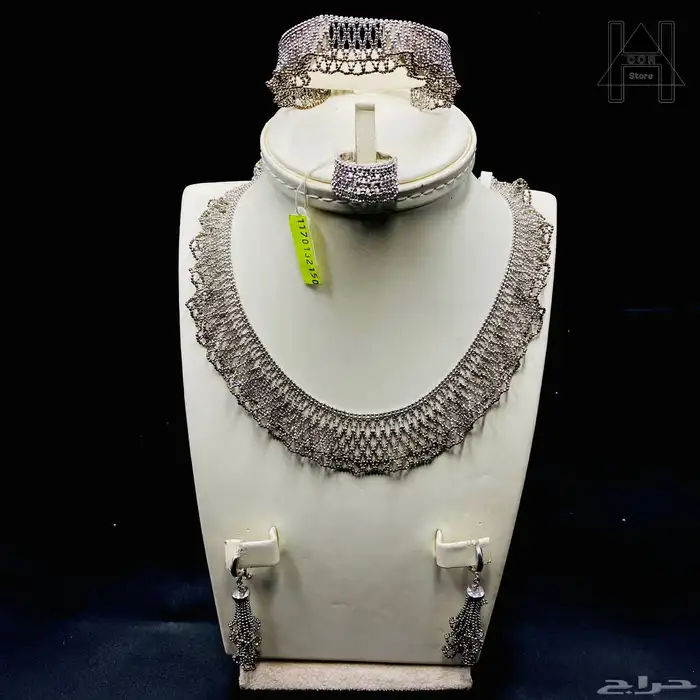 طقم فضه راقي صافي عيار 925 جديد بموديل وتصميم تراثي 0