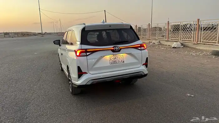 للبيع فيلوز 2024 7