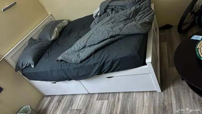 مكيف مع اثاث للبيع 6