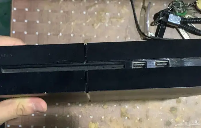 بلايستيشن 4 للبيع 2