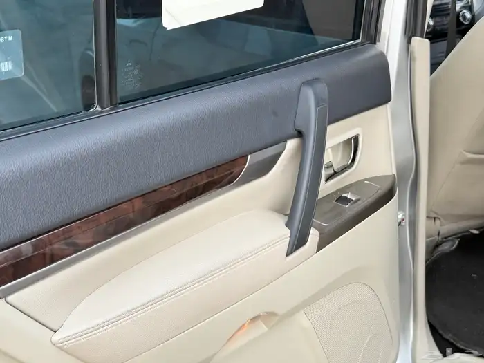 ميتسوبيشي باجيرو موديل 2022 شرط نظيف 29