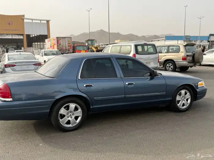 فورد 2010 1