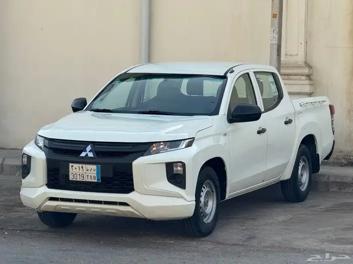 متسوبيشي L200 موديل 2021 البيع 49000 الف ديزل 4