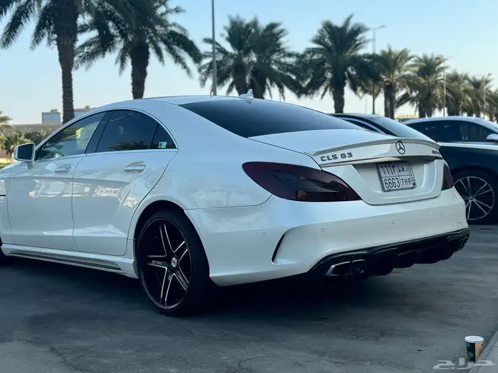 مرسيدس CLS63 مخزن 3