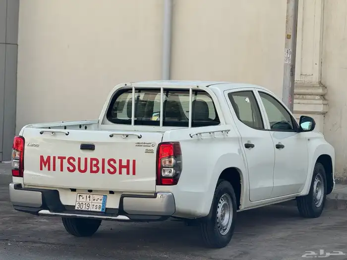 متسوبيشي L200 موديل 2021 البيع 49000 الف ديزل 2