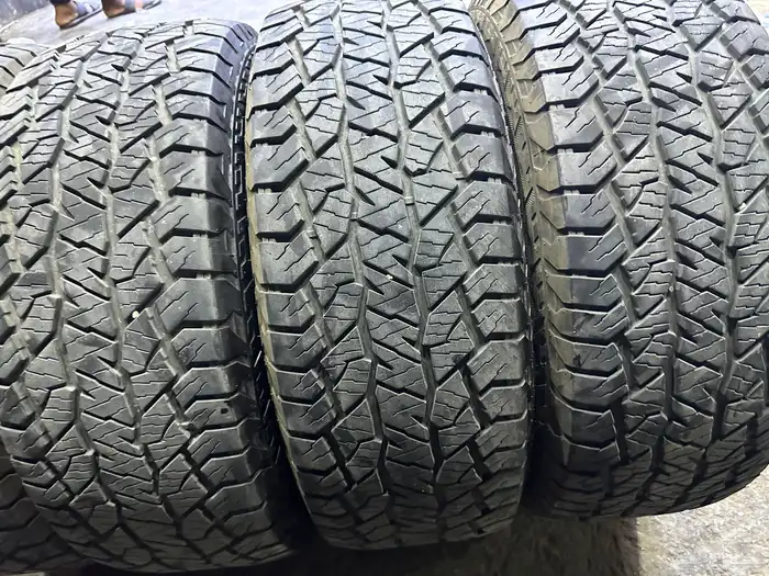 كفرات نص حجري هنكوك مقاس 275 65 18 8