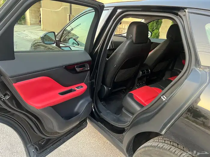 للبيع جاكور F pace ممشى قليل 2018 9