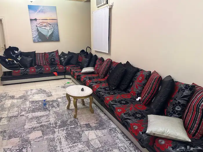كنب صالون بطول 6.5 متر ب 4.5 ثمان قطع 2