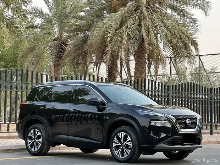 نيسان اكس تريل موديل 2023 سعودي نص فل دبل 7 ركاب 9