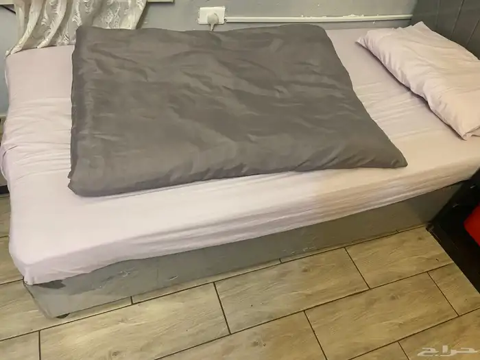 سرير 0