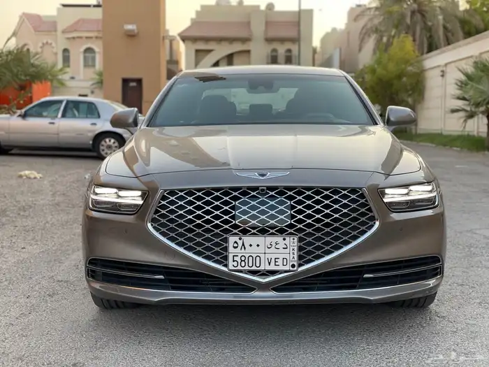 جينسس G90 رويال 1