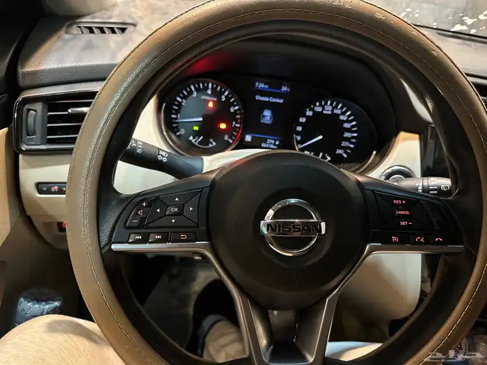 نيسان اكستريل نص فل 2020 دبل حالة فوق الممتازة 7 مقاعد 11