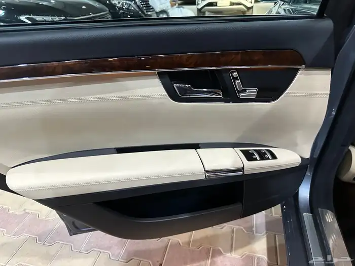 مرسيدس S350 موديل 2009 فل كامل ممشى قليل 19