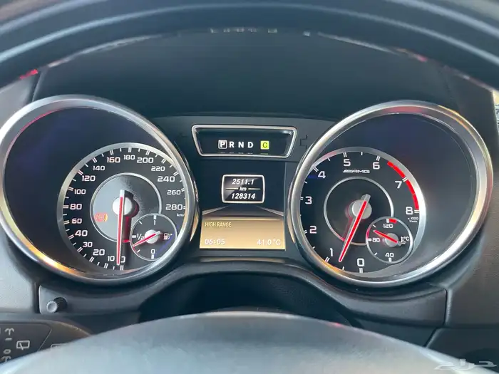 مرسيدس G63 2013 بدي وكالة ماشي 128 الف ( جفالي ) 25
