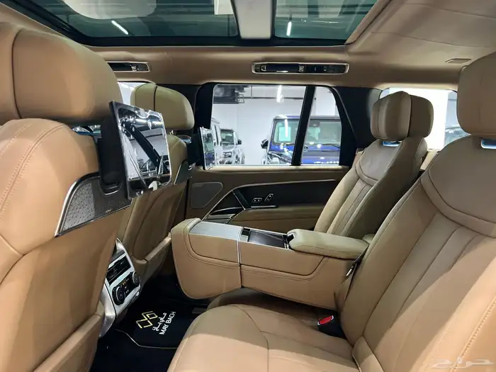 (عرض خاص) Range Rover Autobiography 2025 8