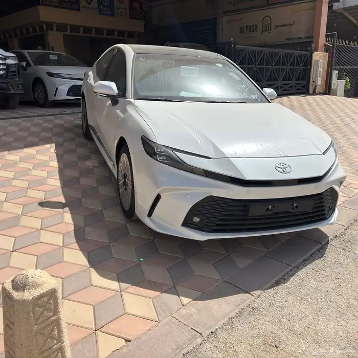 تويوتا كامري LE هايبرد سعودي 2025 3
