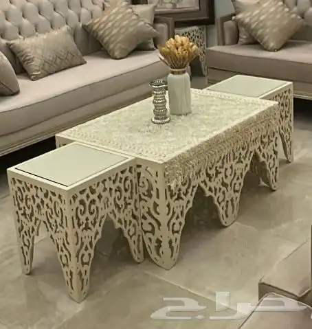 اثاث طاولات للبيع 2