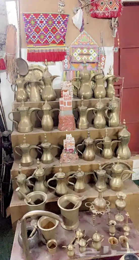 متحف كامل للبيع 30