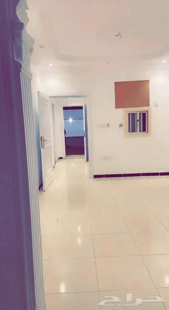 روف 4 غ للايجار بحي الريان5. 0