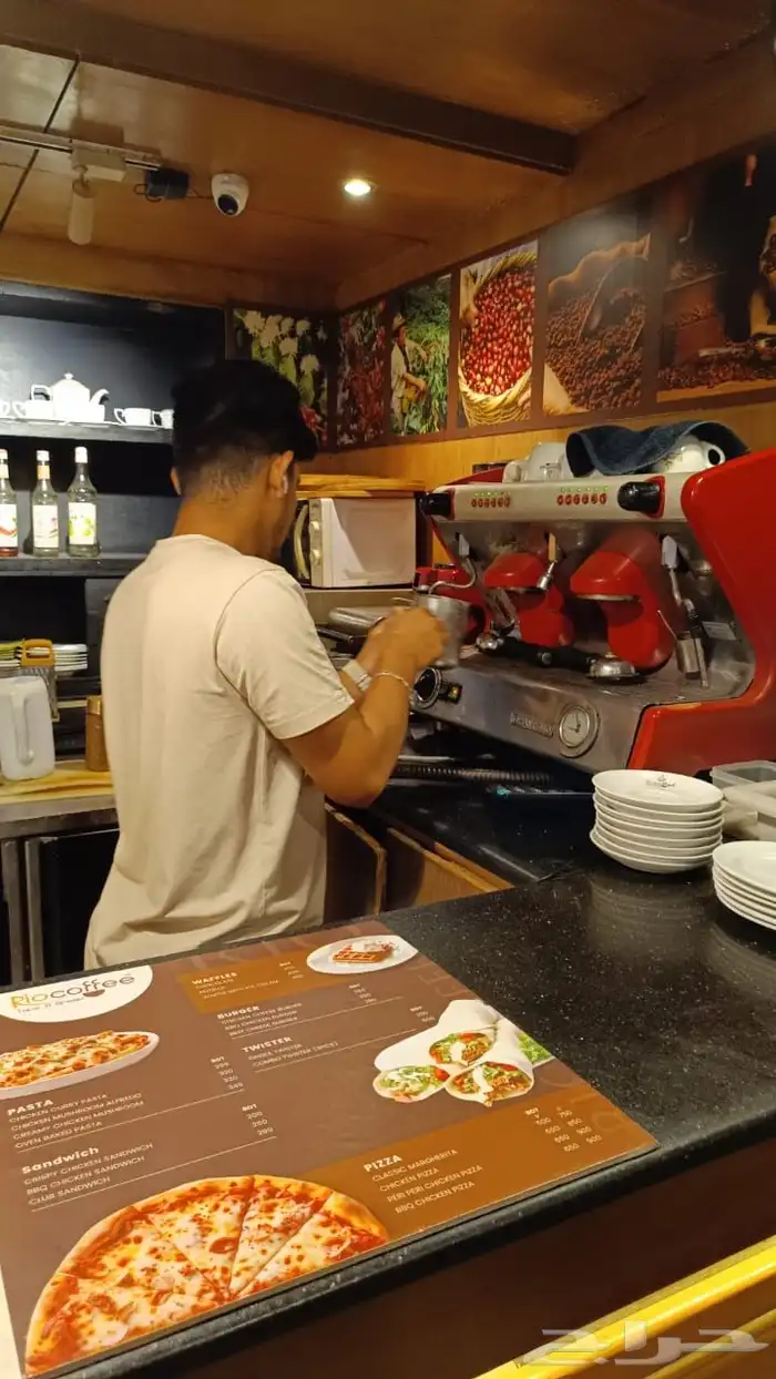 الأعمال يبحث عن وظيفة 0