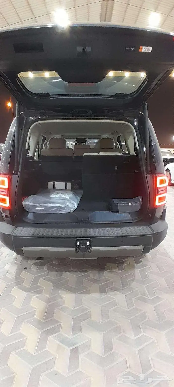 رمادي برادو TXL3 أقل سعر 228000 - بنزين سعودي 2